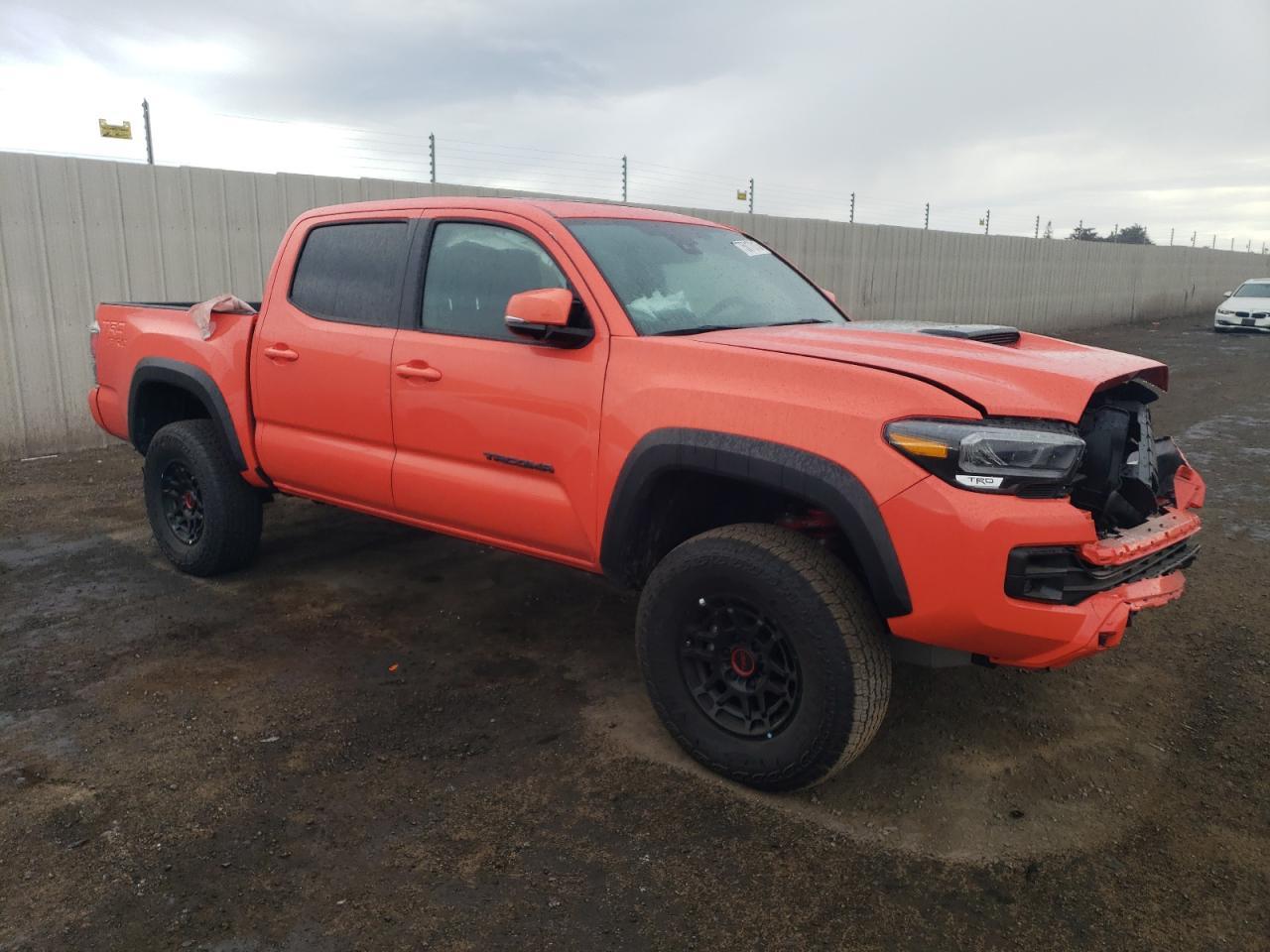 2023 TOYOTA TACOMA DOU - Фото 4