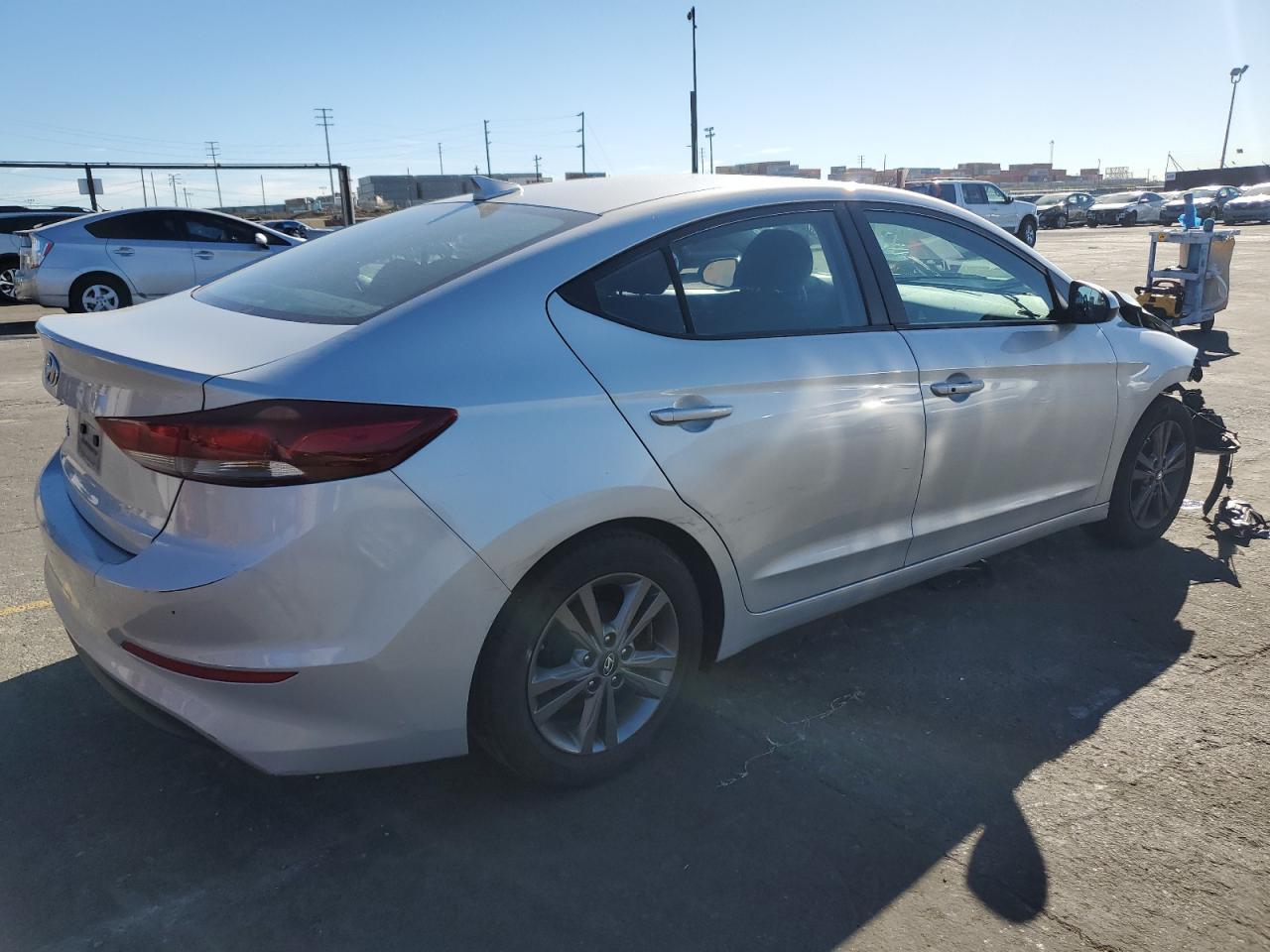 2017 HYUNDAI ELANTRA SE - Фото 3