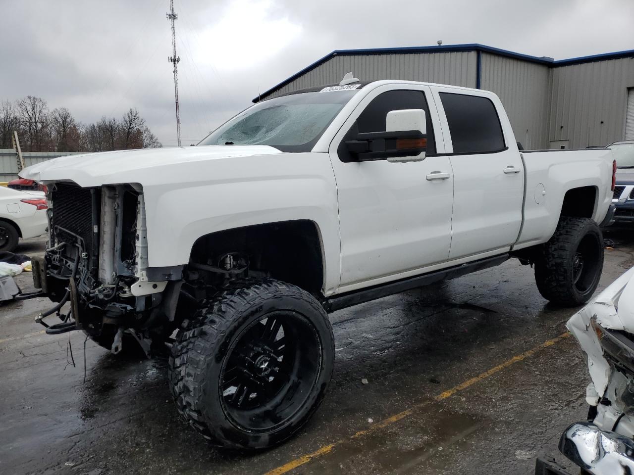 2015 CHEVROLET SILVERADO car image