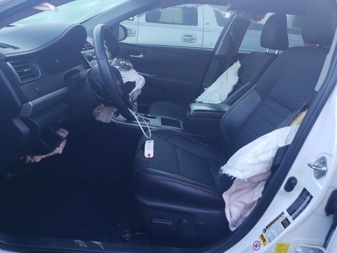 2015 TOYOTA CAMRY LE - Фото 7
