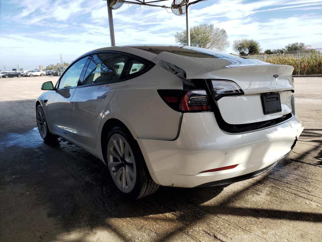 2023 TESLA MODEL 3 - Image 2
