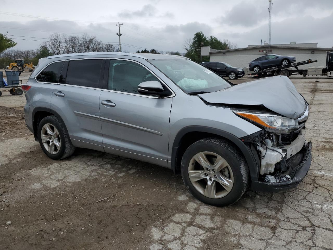 2014 TOYOTA HIGHLANDER - Фото 4
