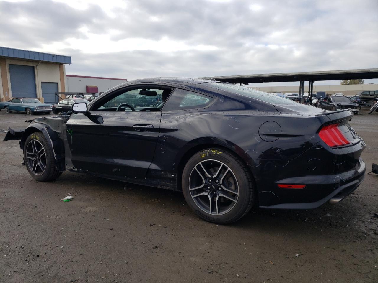 2018 FORD MUSTANG - Фото 2