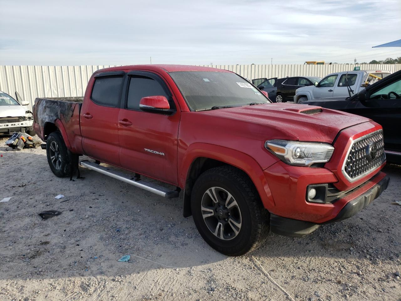 2018 TOYOTA TACOMA DOU - Фото 4