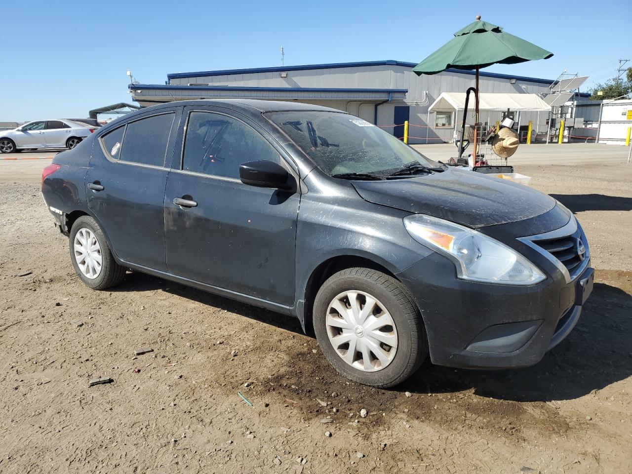 2016 NISSAN VERSA S - Image 4
