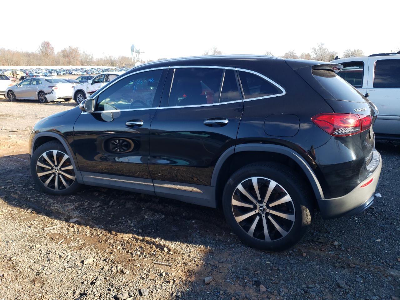 2021 MERCEDES-BENZ GLA 250 4M - Image 2