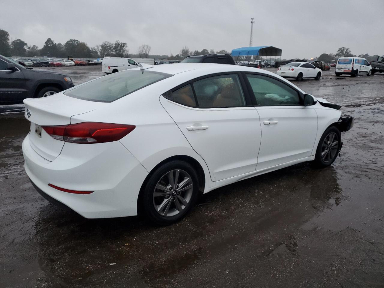 2018 HYUNDAI ELANTRA SE - Фото 3