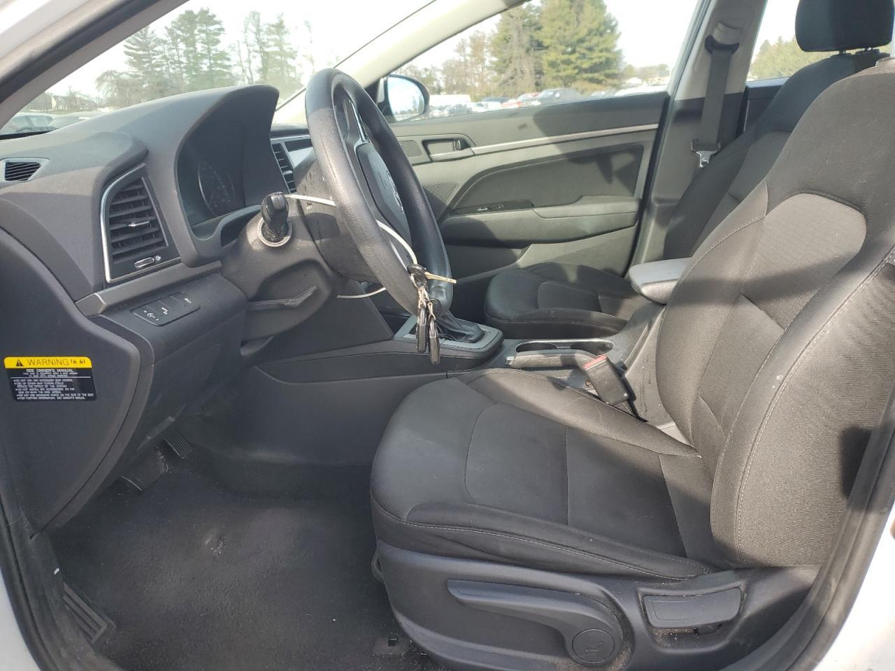2018 HYUNDAI ELANTRA SE - Фото 7