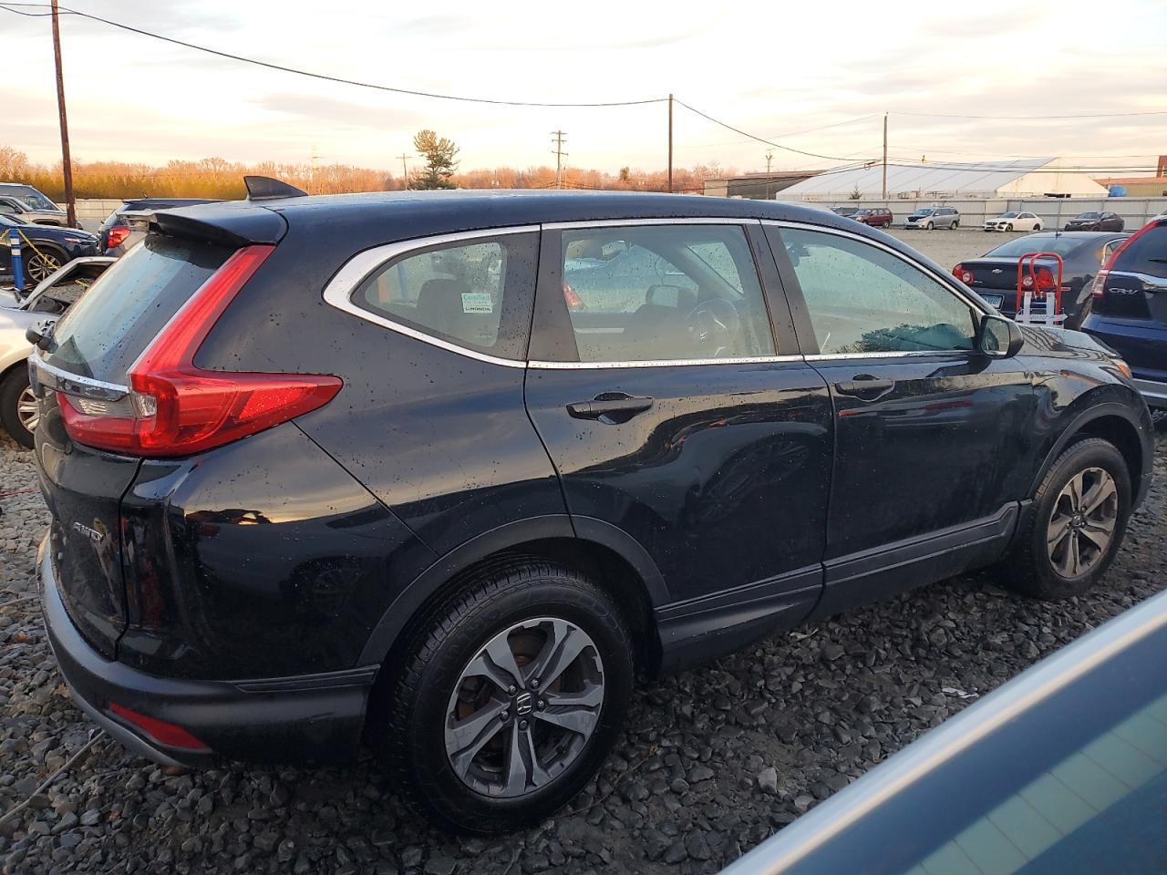 2017 HONDA CR-V LX - Image 3