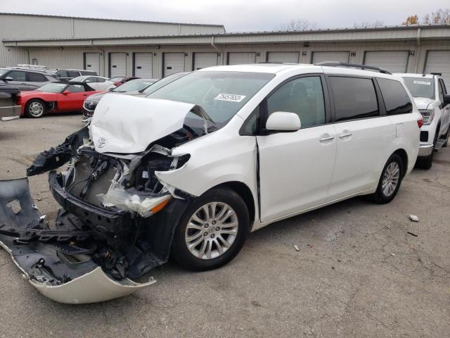 2015 TOYOTA SIENNA XLE