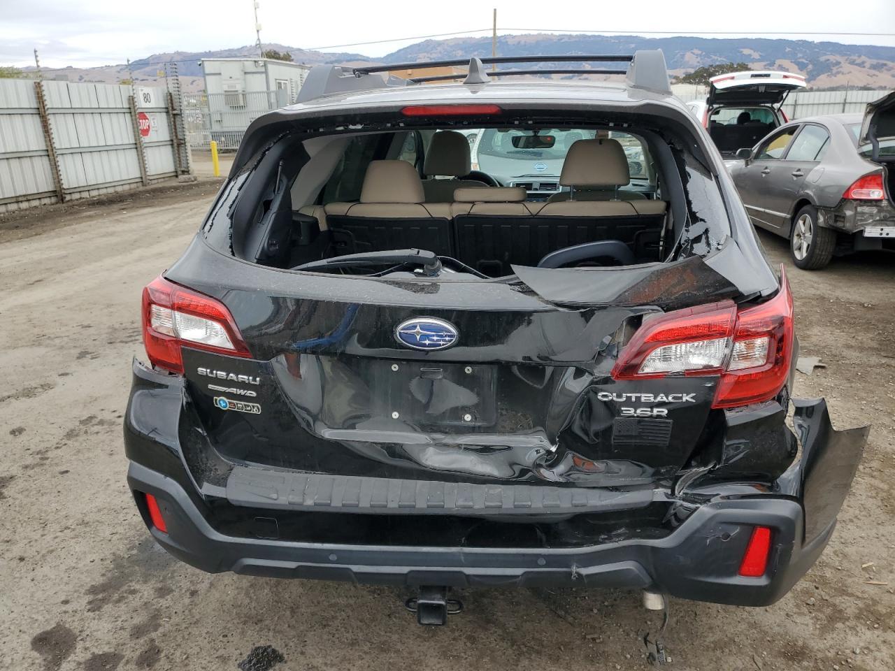 2018 SUBARU OUTBACK 3. - Image 6
