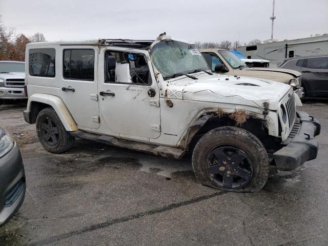 2015 Jeep Wrangler Unlimited Sahara - Image 4