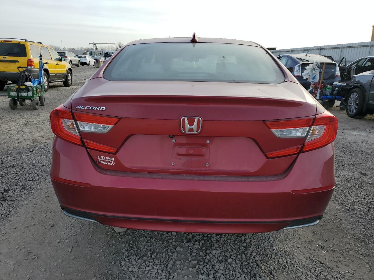 2018 HONDA ACCORD LX - Image 6