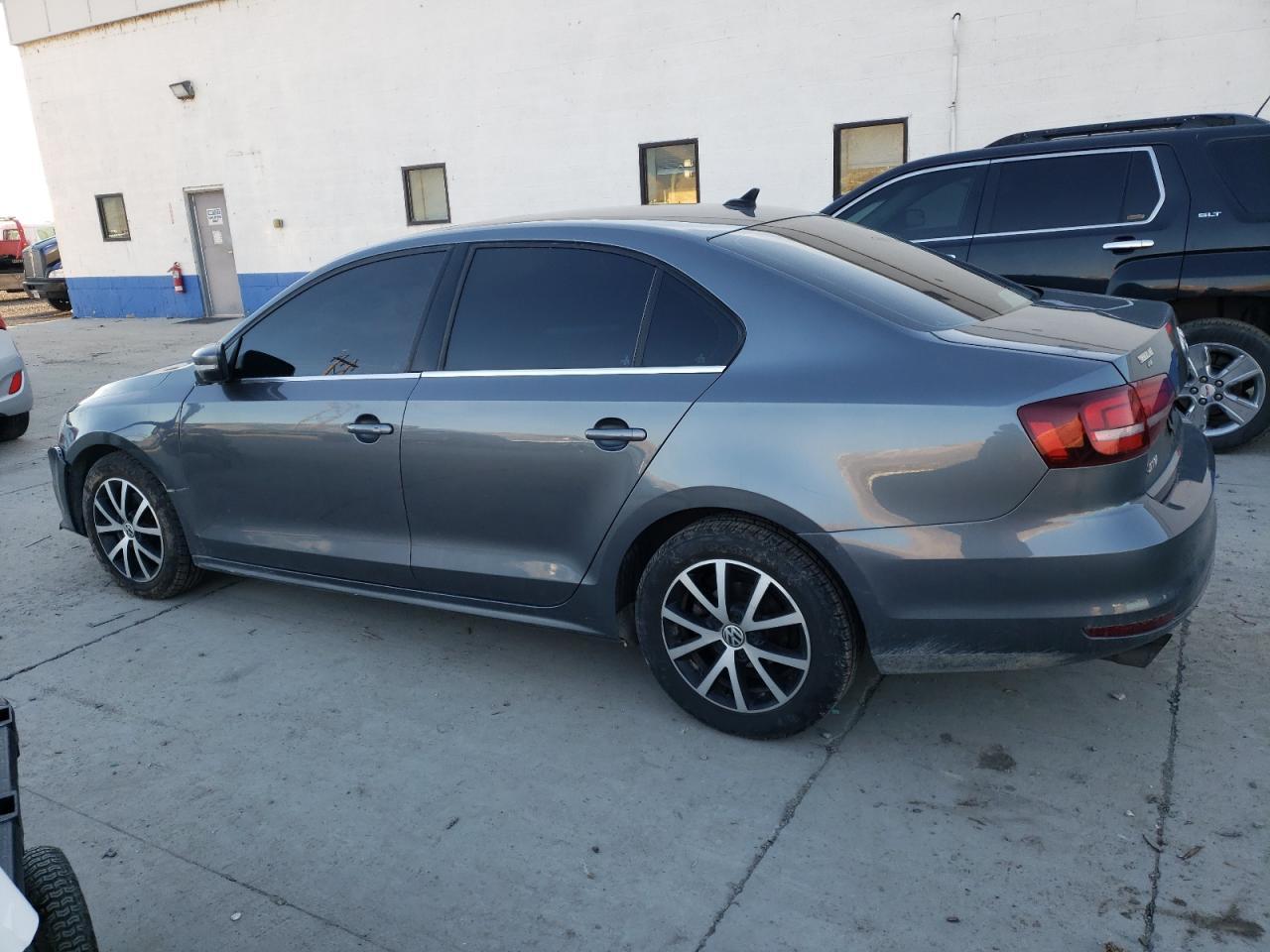 2017 VOLKSWAGEN JETTA SE - Фото 2