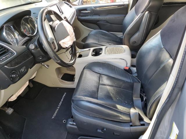 2014 Chrysler Town & Country Limited - Image 7