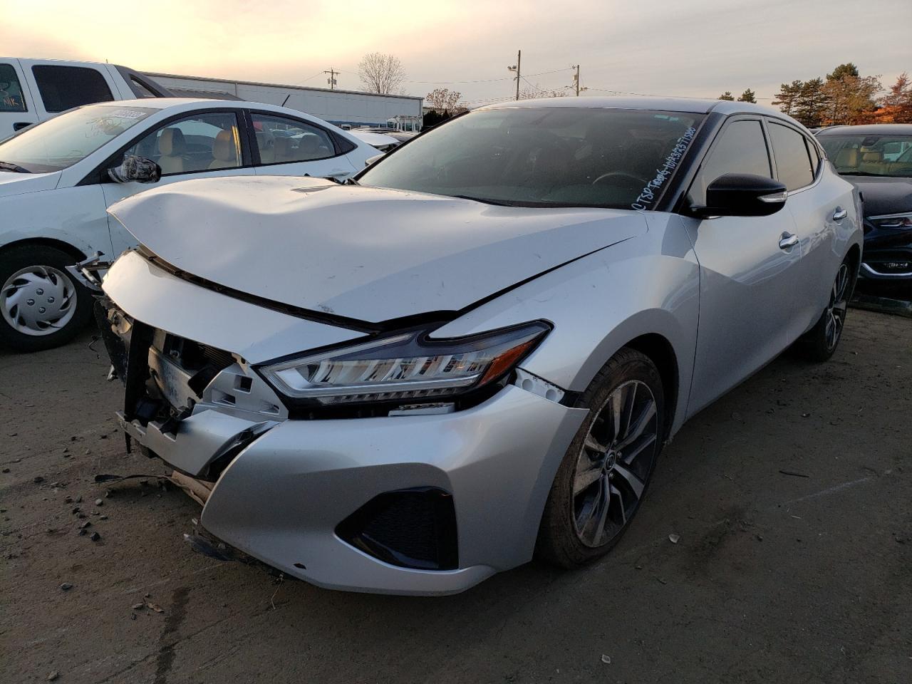 2019 NISSAN MAXIMA S