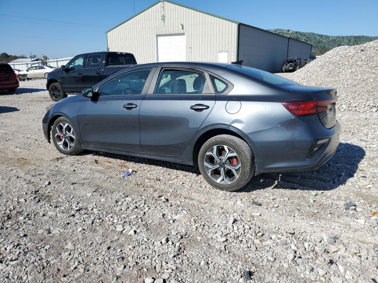 2021 KIA FORTE FE - Фото 2