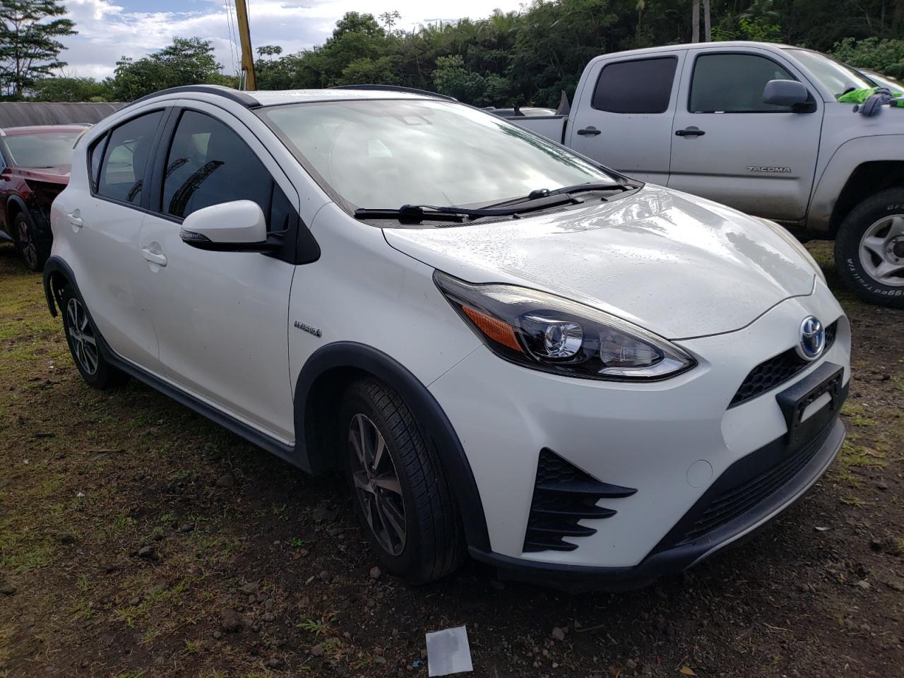 2018 TOYOTA PRIUS C - Image 4
