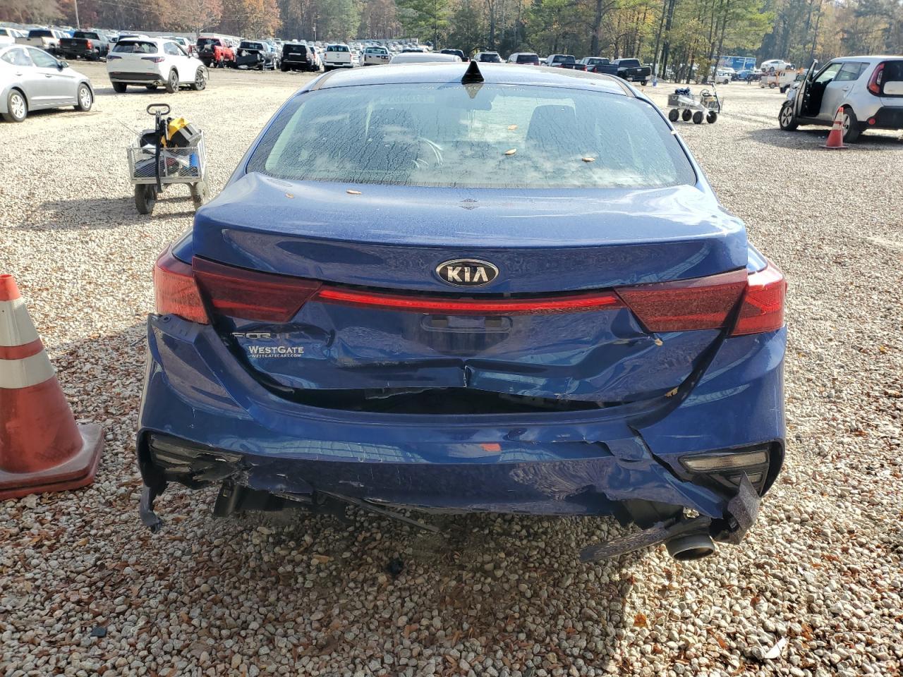 2021 KIA FORTE FE - Фото 6