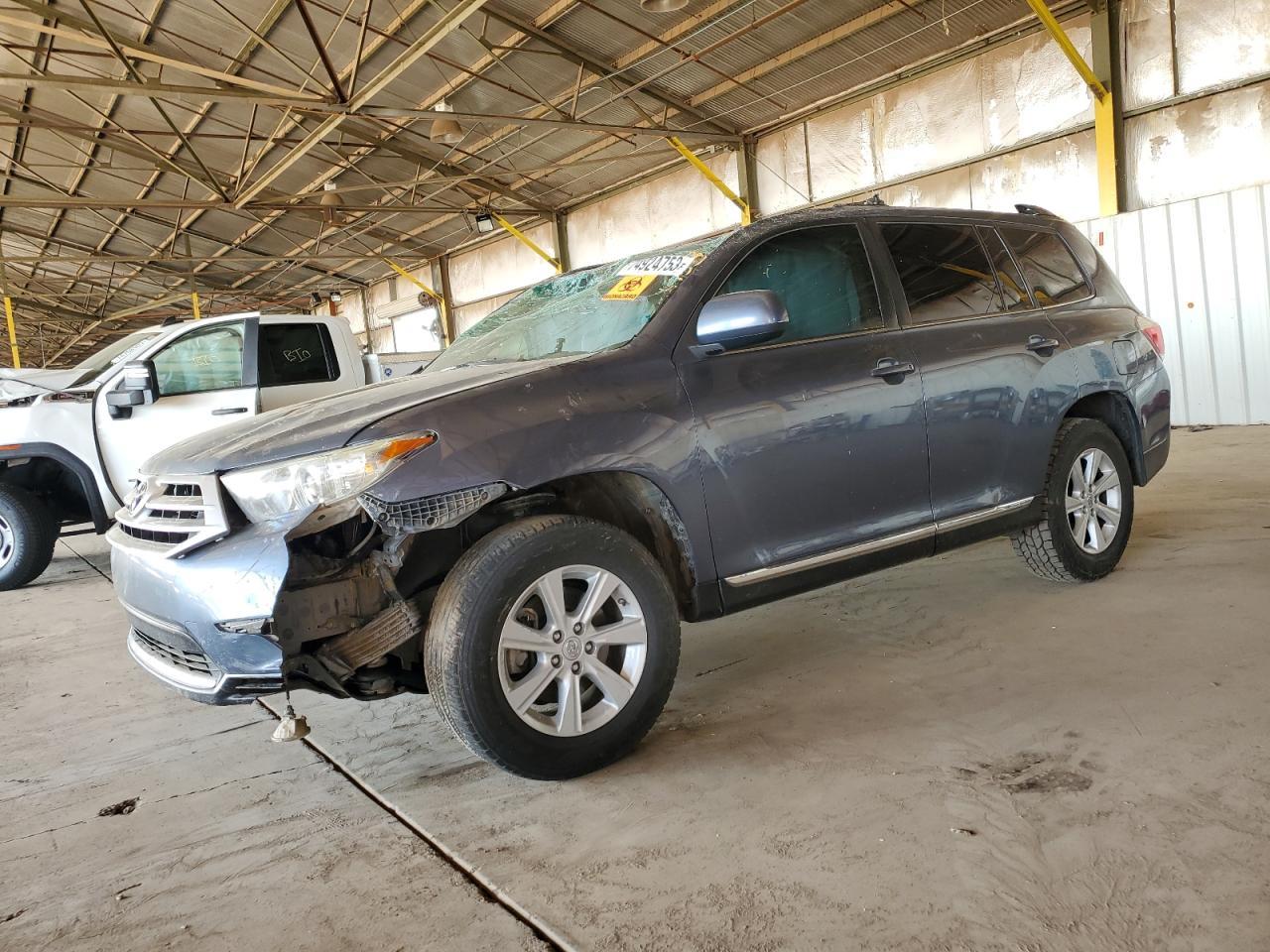 2011 TOYOTA HIGHLANDER
