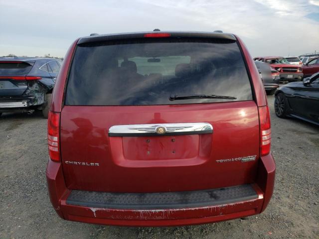 2010 Chrysler Town & Country Touring - Фото 6