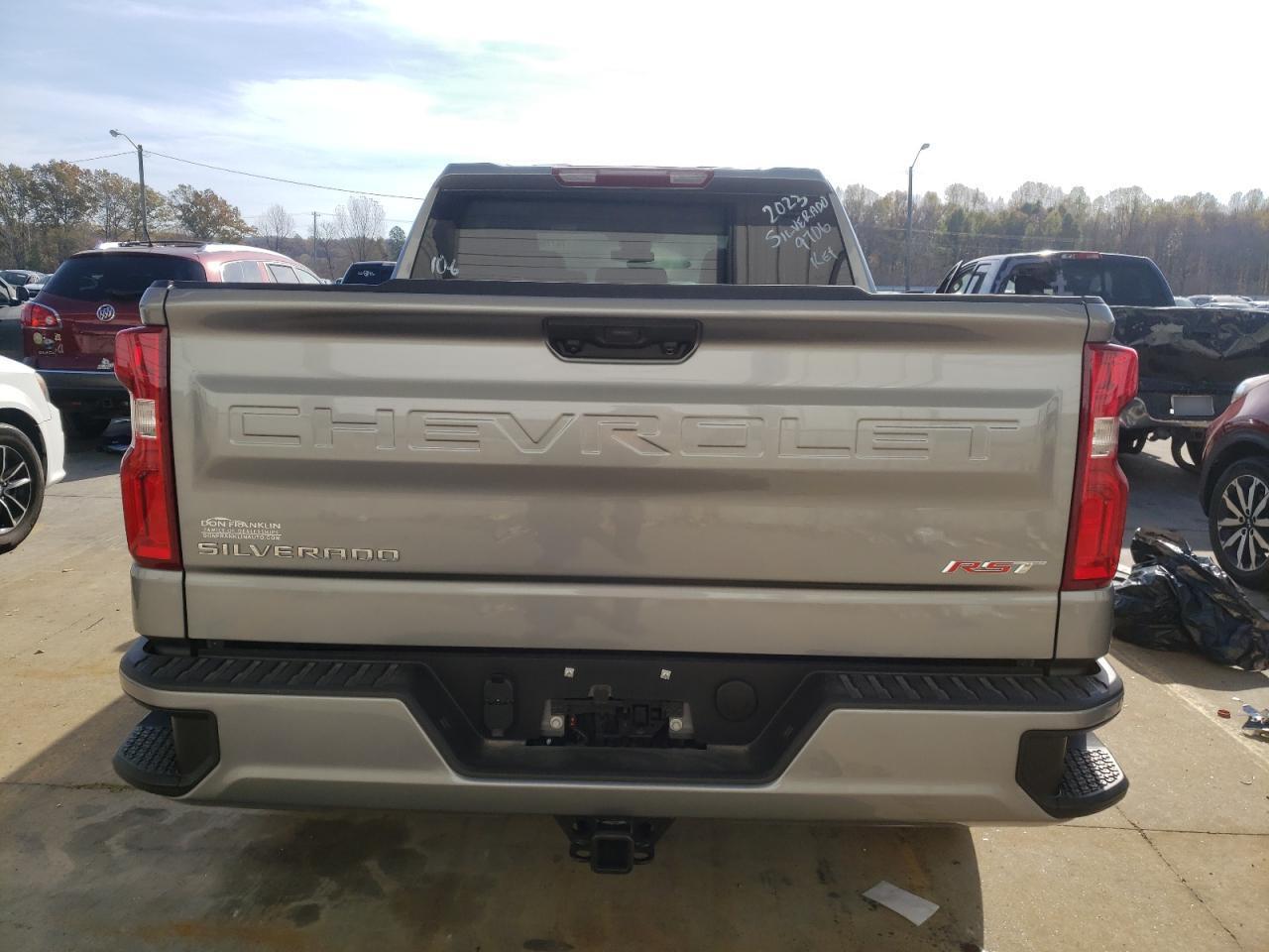 2023 CHEVROLET SILVERADO - Image 6