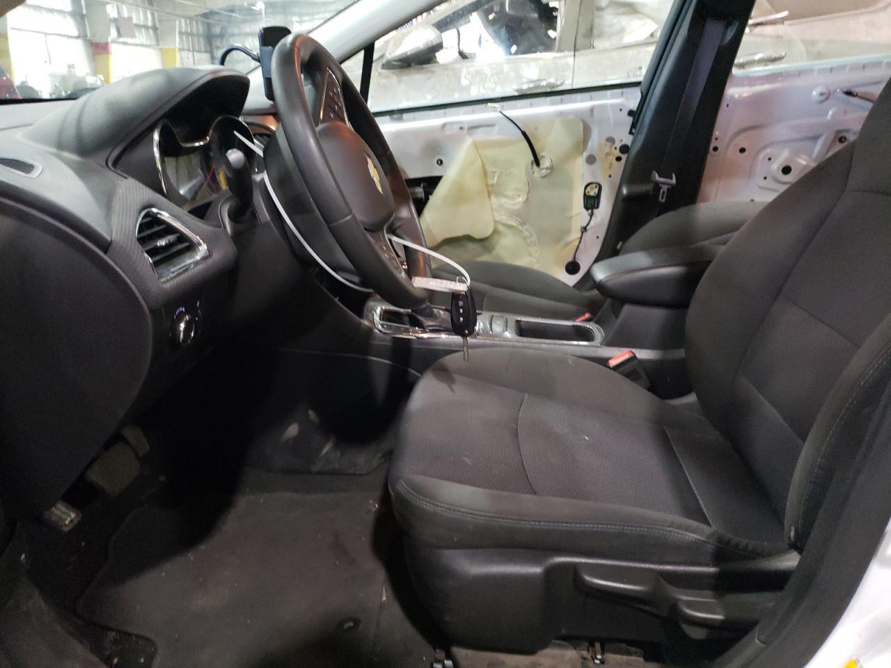 2016 CHEVROLET CRUZE LT - Image 7