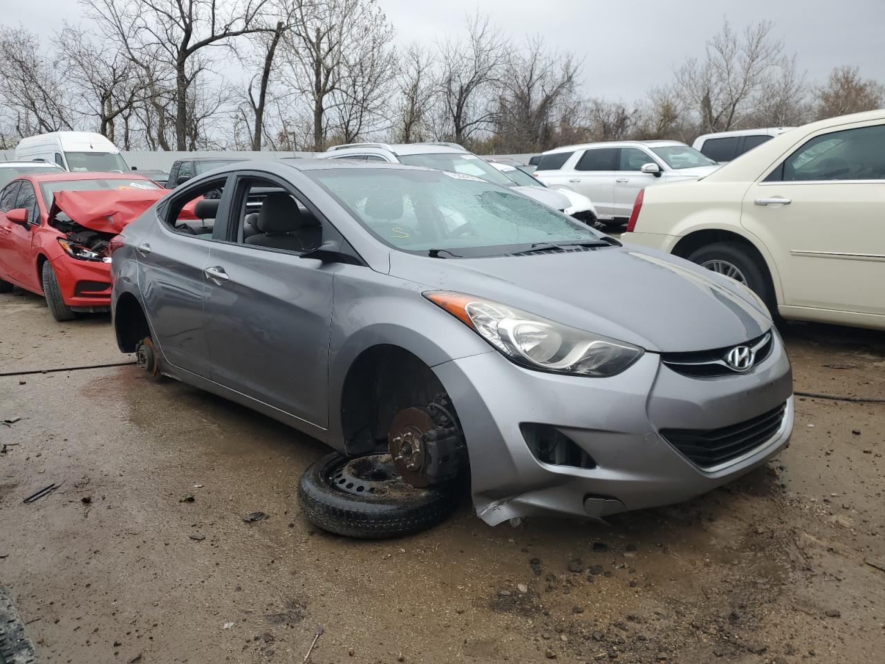 2013 HYUNDAI ELANTRA GL - Image 4