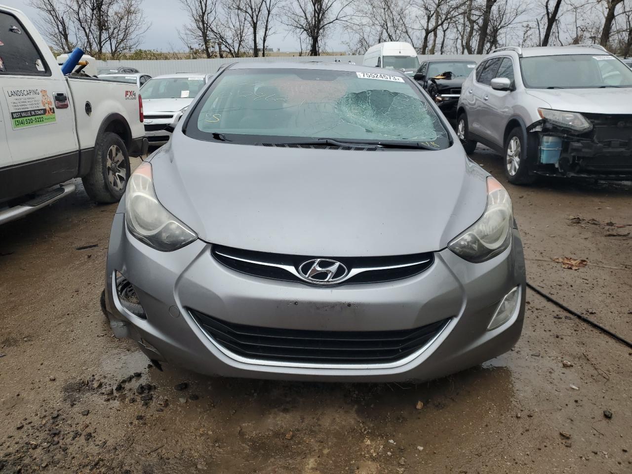 2013 HYUNDAI ELANTRA GL - Image 5