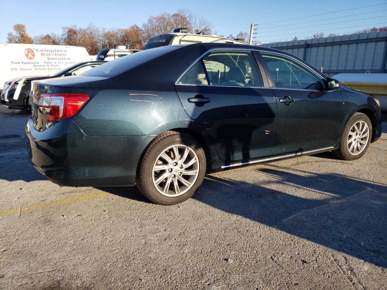 2013 TOYOTA CAMRY L - Image 3