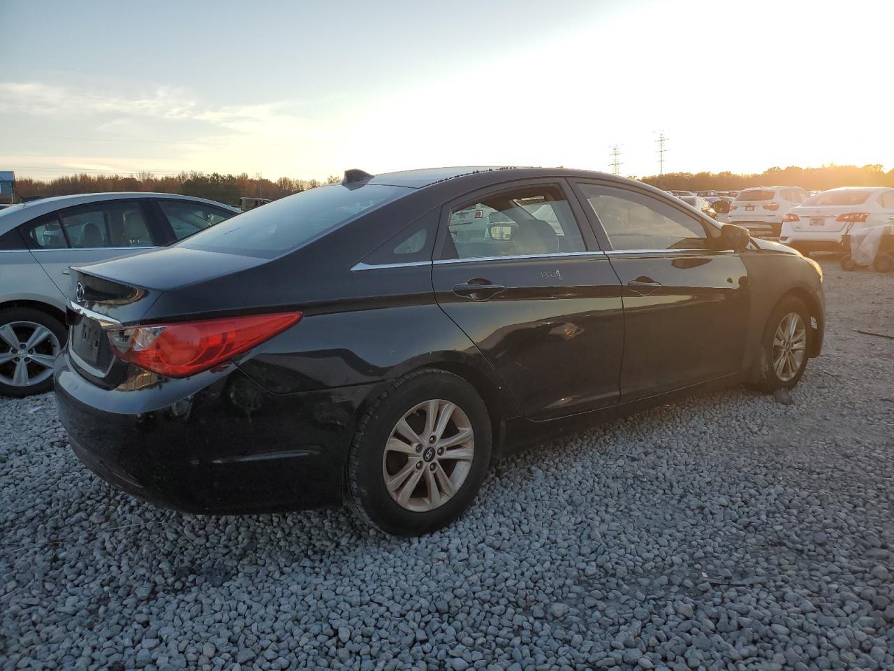 2013 HYUNDAI SONATA GLS - Фото 3