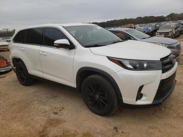 2019 Toyota Highlander Se - Image 4