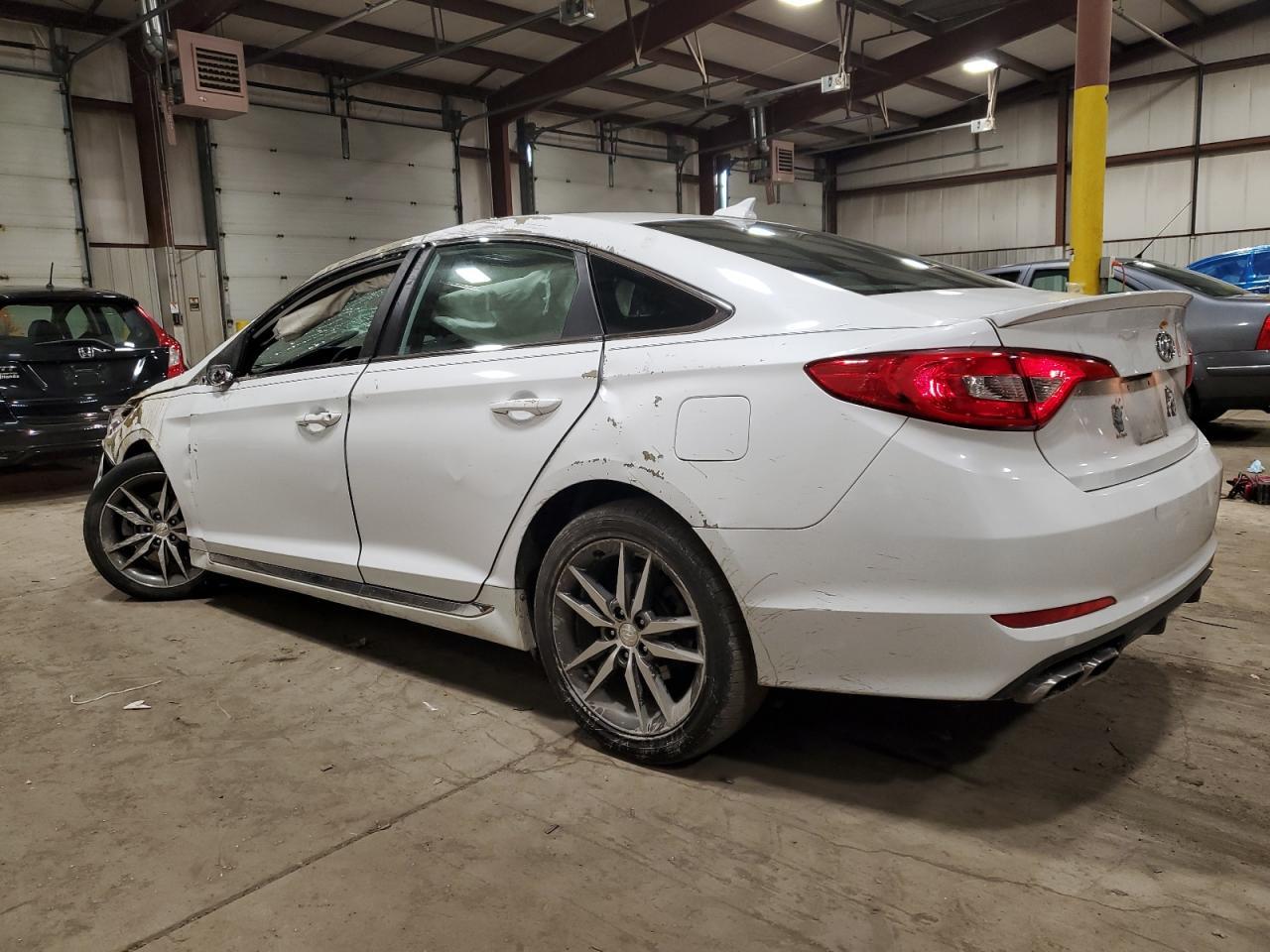 2017 HYUNDAI SONATA SPO - Image 2