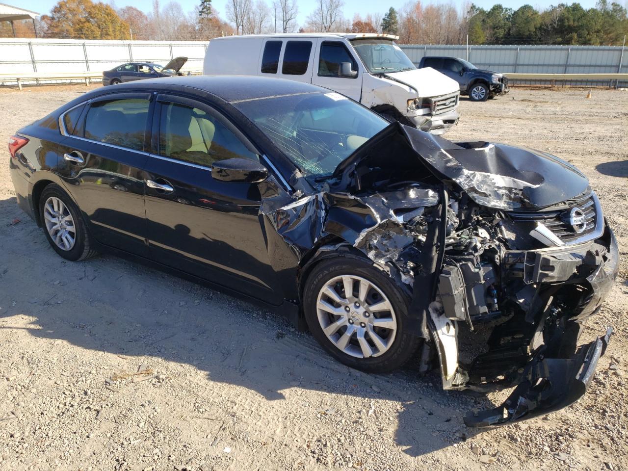 2017 NISSAN ALTIMA 2.5 - Фото 4