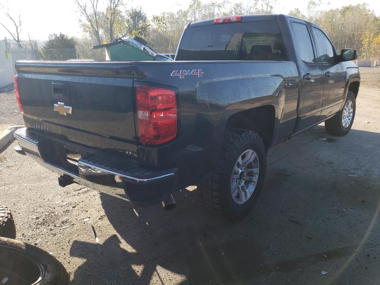2016 CHEVROLET SILVERADO - Image 3