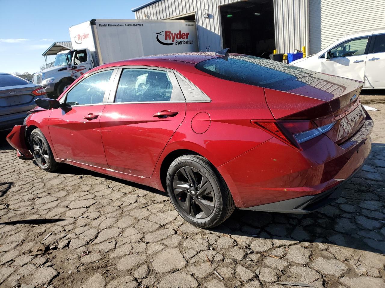 2023 HYUNDAI ELANTRA SE - Фото 2