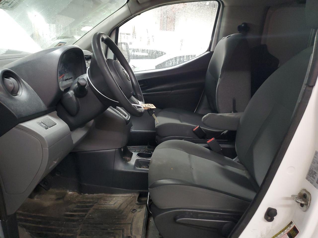 2015 NISSAN NV200 2.5S - Фото 7