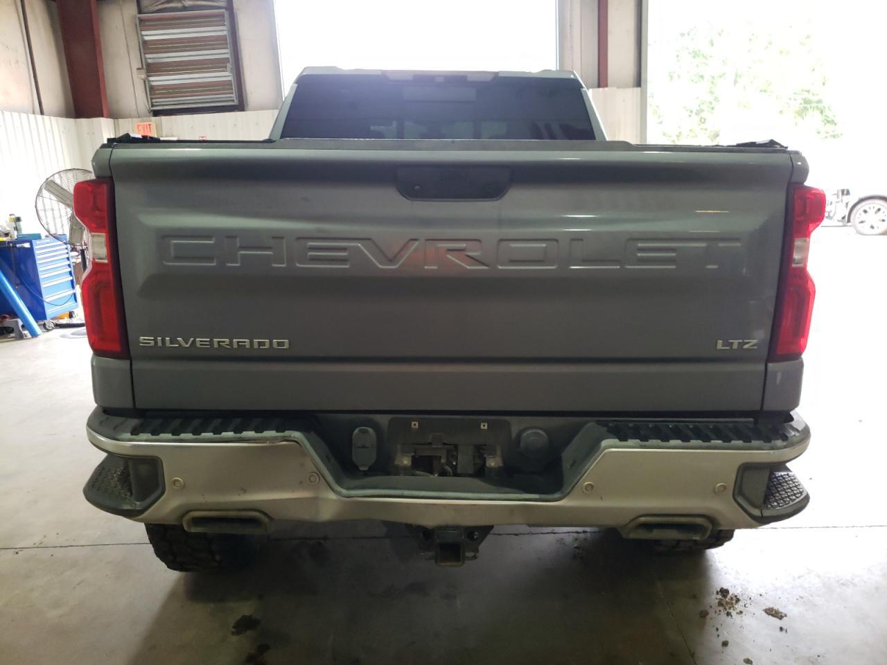 2019 CHEVROLET SILVERADO - Фото 6