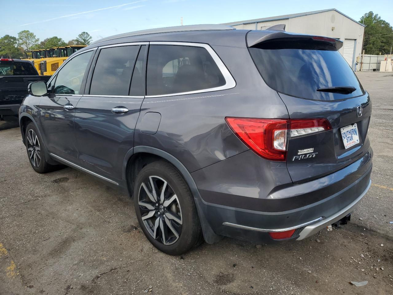2019 HONDA PILOT ELIT - Image 2