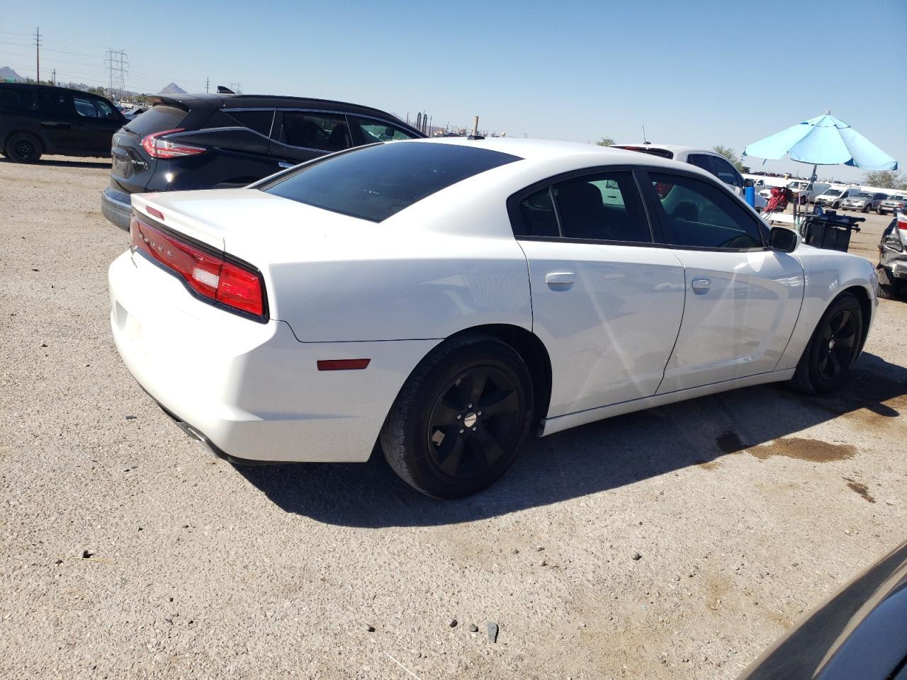 2014 DODGE CHARGER SE - Фото 3