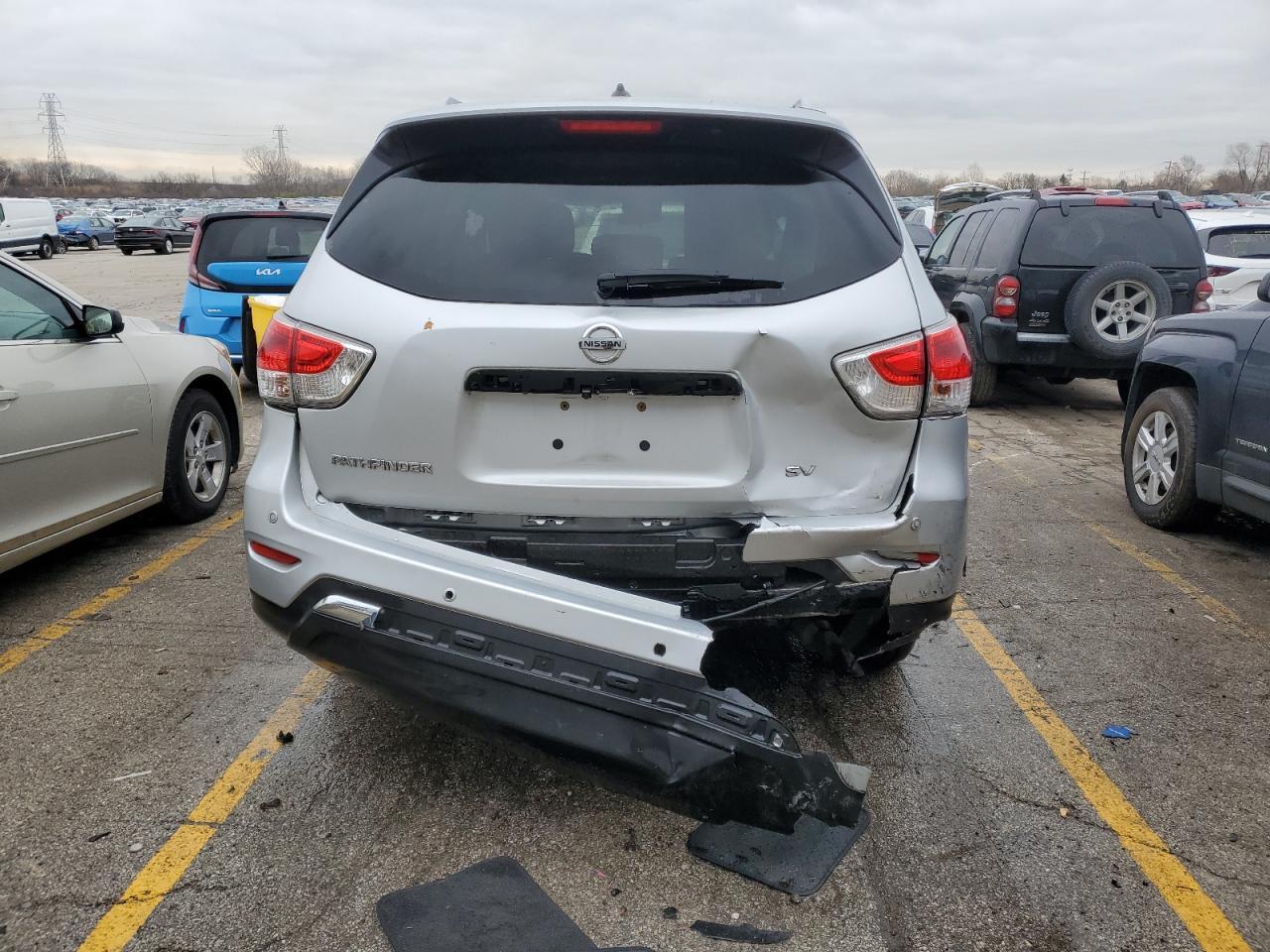 2013 NISSAN PATHFINDER - Фото 6