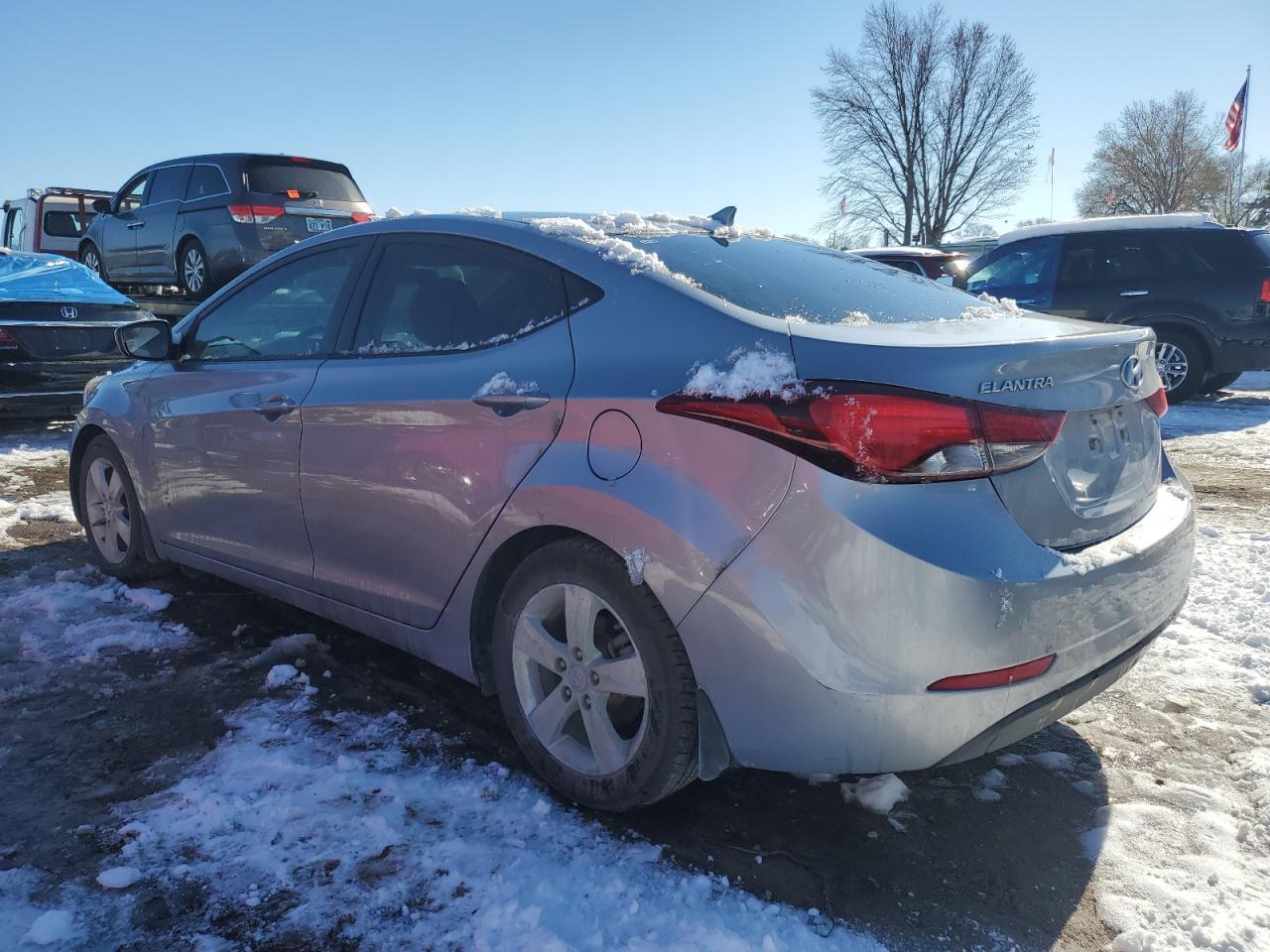 2015 HYUNDAI ELANTRA SE - Image 2