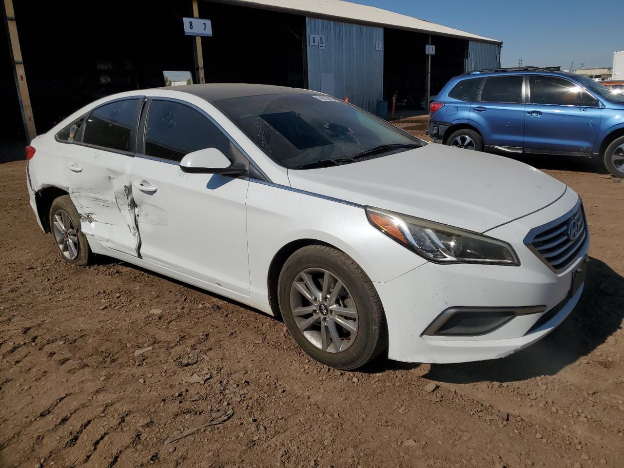 2017 HYUNDAI SONATA SE - Фото 4