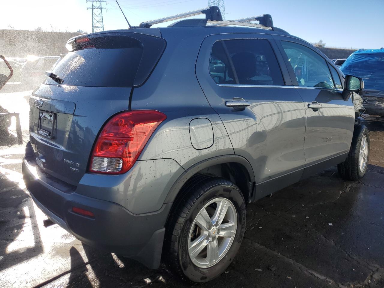 2015 CHEVROLET TRAX 1LT - Image 3