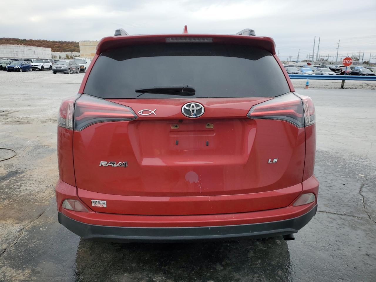 2017 TOYOTA RAV4 LE - Фото 6