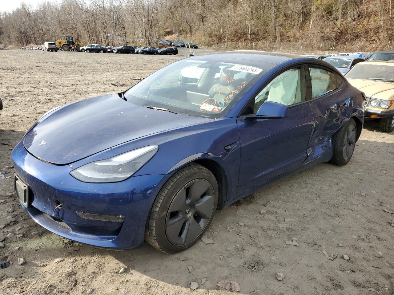 2022 TESLA MODEL 3
