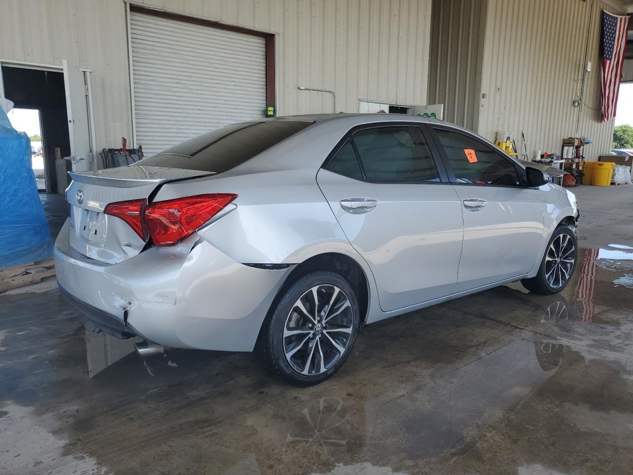 2019 TOYOTA COROLLA L - Image 3