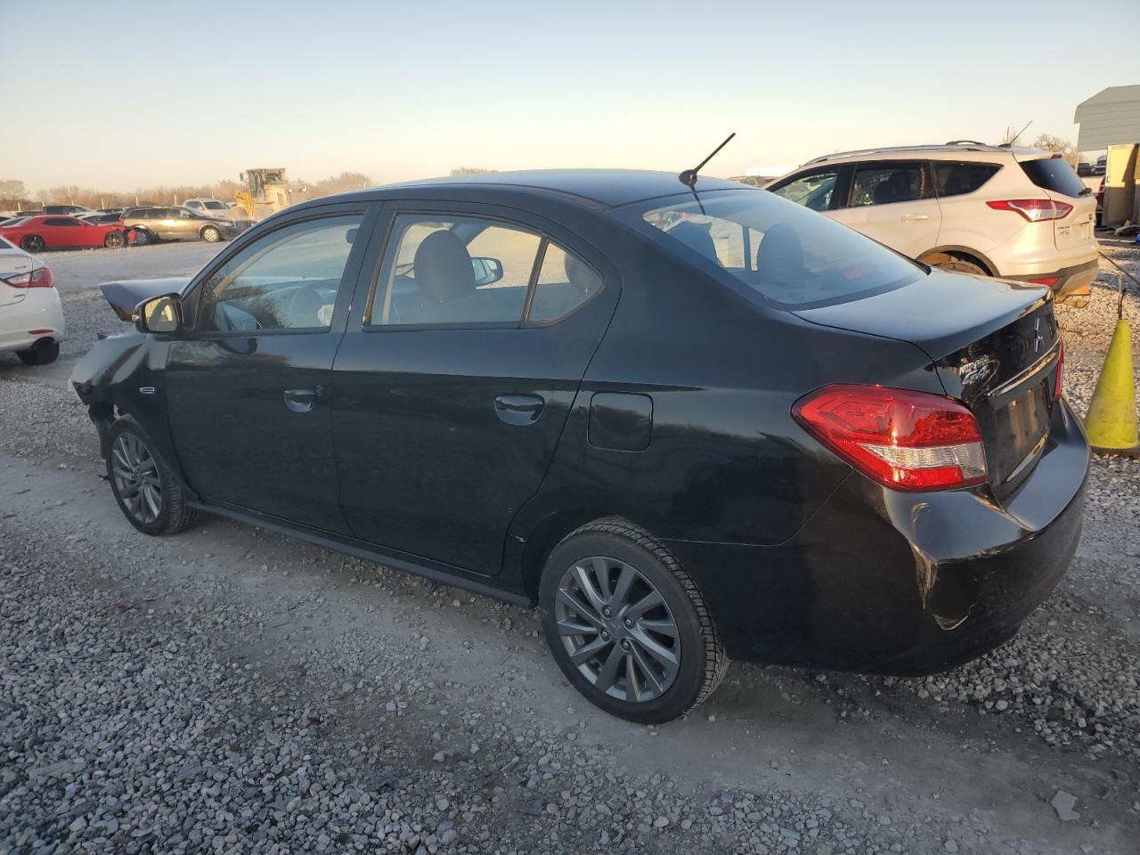 2020 MITSUBISHI MIRAGE G4 - Фото 2