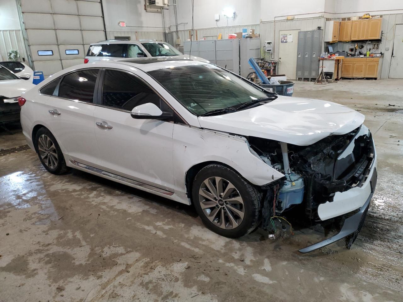 2017 HYUNDAI SONATA SPO - Image 4