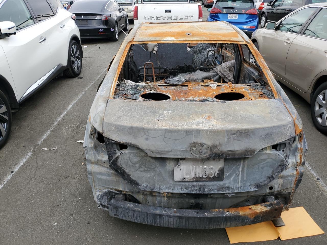 2015 TOYOTA COROLLA L - Image 6